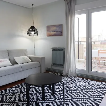 Marrubi - Basque سان سيباستيان